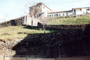Castello di Scaletta Uzzone nel Comune di Castelletto Uzzone