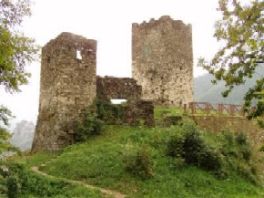 Il Castello dei Lascaris a Vernante
